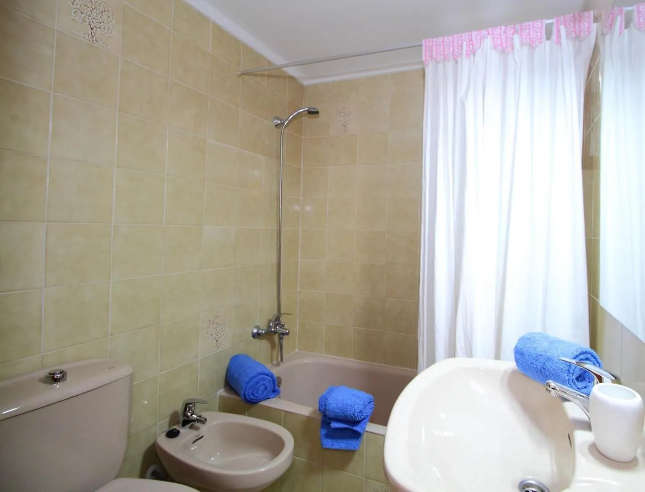 Family Seafront Apt Fantastic Seaview Pollenca Apartment